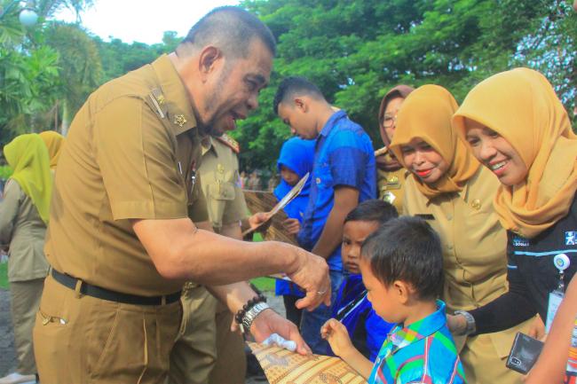 Wakil Bupati Launching Penyerahan Program Gratis Pemkab Kepulauan Selayar