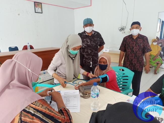 Sebanyak 2.226 Warga Kecamatan Pasimarannu Menerima Vaksin