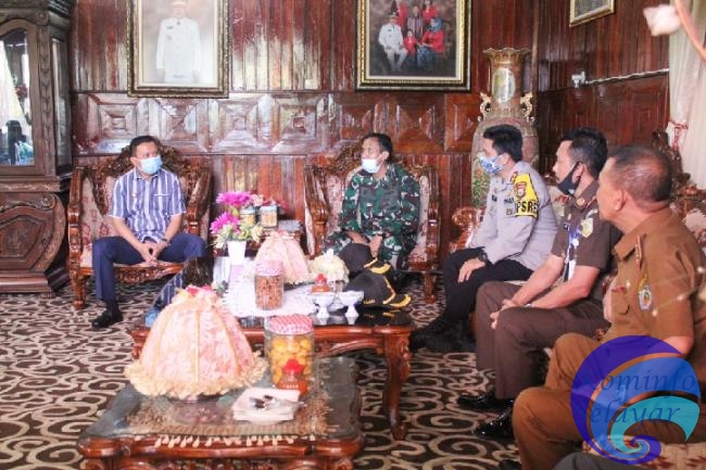 Bupati Sambut Kedatangan Dandim 1415 Selayar yang Baru