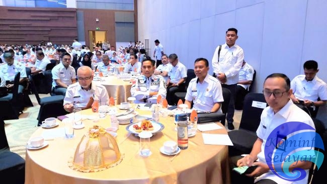 Bupati Kepulauan Selayar Hadiri Rakorwasda Akhir Tahun Sulsel