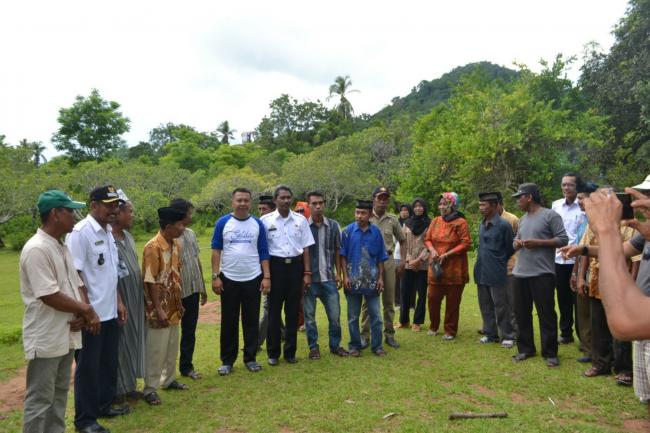 Bupati Kepulauan Selayar Tinjau Lokasi Lahan Pembangunan RS Pratama di Pulau Jampea 