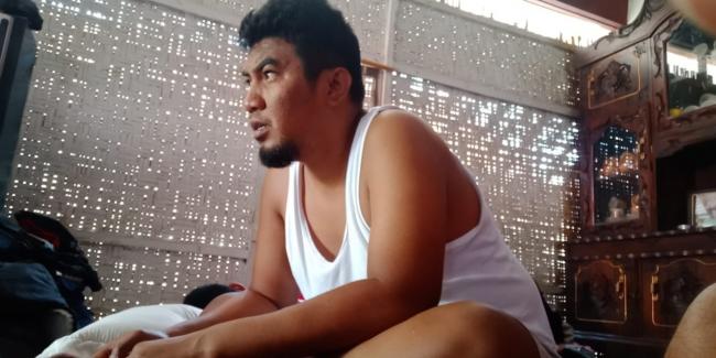 Gempa Palu : Belum Dapat Kabar Dari Saudarinya, Warga Selayar Ini Harap-Harap Cemas 