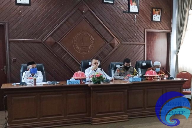 Sekda Selayar Pimpin Rapat, Bahas Pelaksanaan Shalat Idul Adha di Tengah Pandemi Covid-19