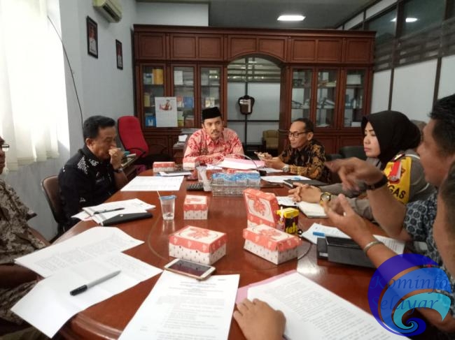 Asisten Ekbang dan Kesejahteraan Setda Selayar Pimpin Rapat Evaluasi Car Free Day