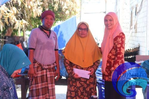 DWP Selayar Bantu Supriadi Korban Kebakaran di Kecamatan Buki