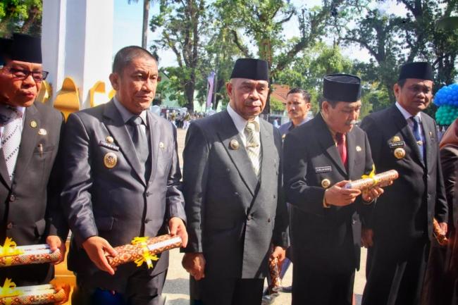 HKN ke-54, Pemkab Kepulauan Selayar Raih Penghargaan dari Gubernur Sulsel 