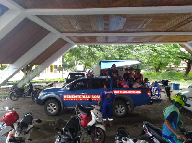 Posko Pengungsian Gedung Juang 45 Sudah Kosong, Mobil Dunlap Tetap Standby