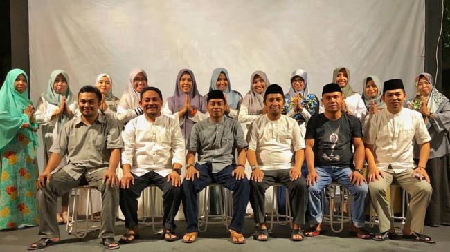 72kelompoksolidaritas99.jpeg