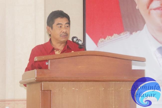 Asisten Administrasi Buka Rapat Evaluasi Roadmap Reformasi Birokrasi