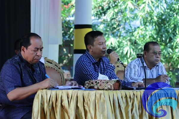 Bupati Kepulauan Selayar Silaturrahim dengan Ribuan PTT di Rumah Dinasnya, Berikut Arahannya