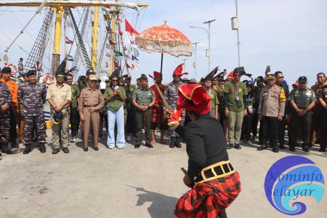 Pemkab Selayar Sambut Rombongan Pelayaran Muhibah Budaya Jalur Rempah KRI Dewaruci