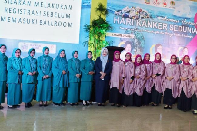 Ketua TP PKK Kabupaten Kepulauan Selayar Hadiri Seminar Nasional Hari Kanker Sedunia 