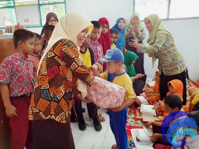 Dinas Perpustakaan dan Kearsipan Dorong Kreativias Anak Melalui Story Telling