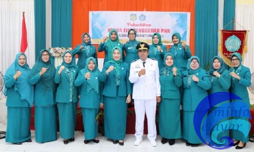 Musrifah Basli Lantik Ketua TP PKK Kecamatan Bontomatene, Berikut Arahannya