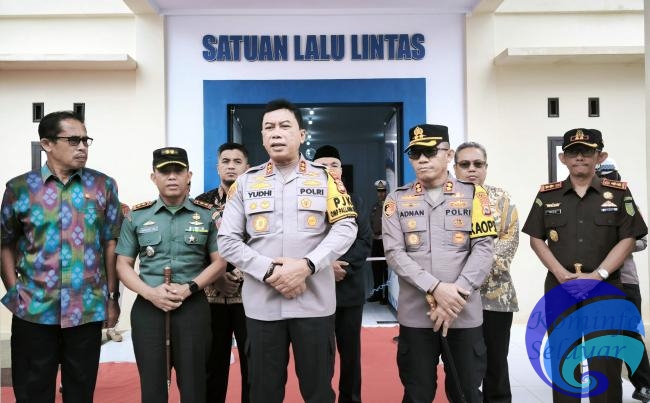 Kunker Keselayar, Kapolda Sulsel Beri Pesan Khusus Pada Bupati Natsir Ali dan Wabup Muhtar