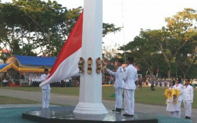 HUT RI, Upacara Penurunan Bendera di Kepulauan Selayar Berlangsung Sukses