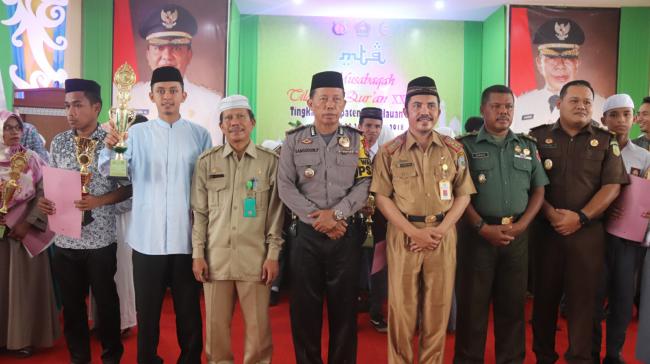 Kecamatan Benteng Juara Umum Lomba MTQ XXX Tahun 2018 Tingkat Kabupaten Kepulauan Selayar 