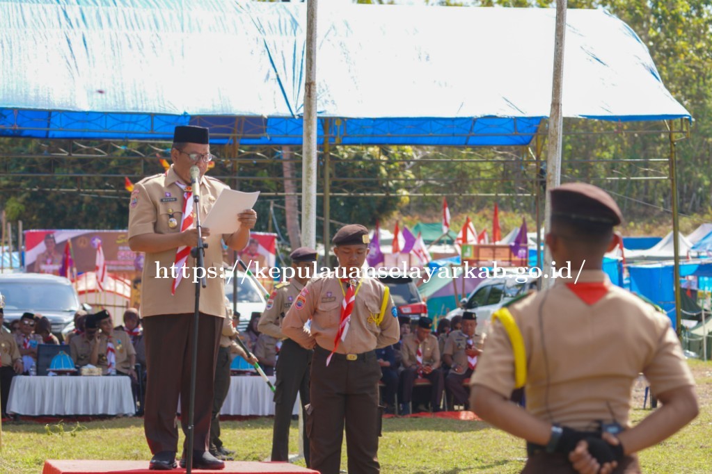 Wakil Bupati Selayar Pimpin Apel Hari Pramuka ke-64, Tekankan Peran Pramuka Hadapi Tantangan Zaman