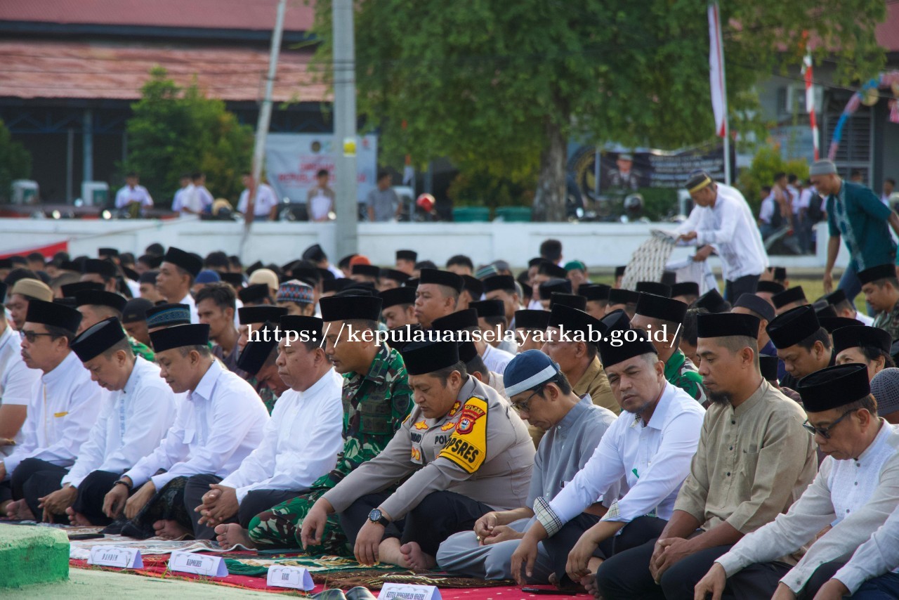 Bangga dan Bersyukur, Kapolres Selayar Apresiasi Kebersamaan dalam Istigasah dan Doa Bersama