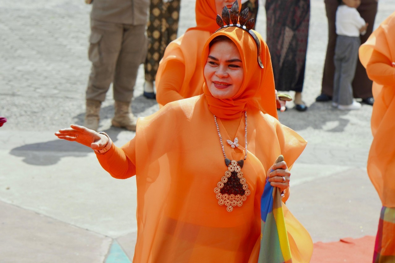 TP PKK Selayar Tampil Kompak di Defile Jambore PKK Sulsel,  Yanti Rahmawati Jadi Figur Inspiratif