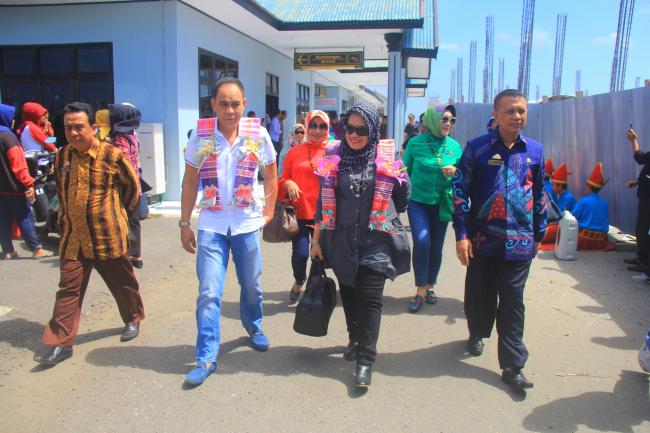 Rombongan Wisatawan Nusantara Melakukan Kunjungan Wisata ke Kabupaten Kepulauan Selayar 