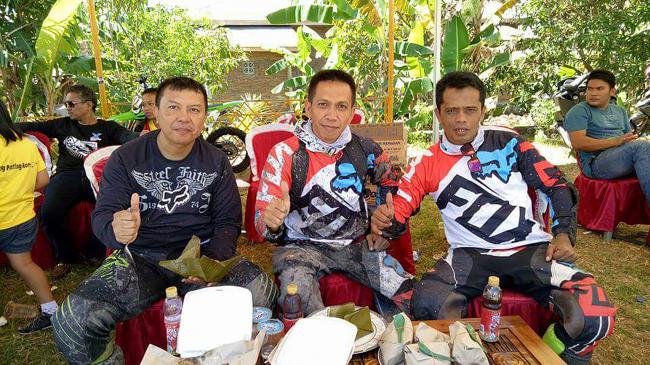 Tim TITAC Selayar Jajal One Day Trail Adventure Pinrang 2017