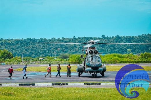 Kunjungi Wilayah Terdampak Gempa, Andi Sudirman Terbang Gunakan Helikopter ke Selayar