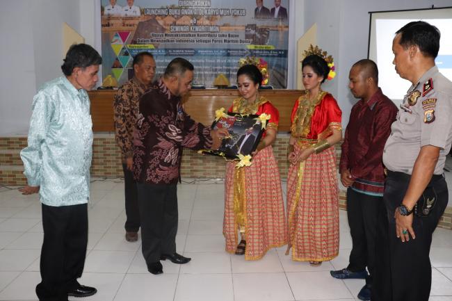 Festival Bajau Resmi Dibuka, Wabup Kepulauan Selayar Semangati Direktur Same Sulaya Indonesia